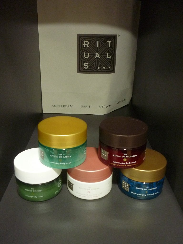 Rituals, Ritual mini body scrub 125gr, bodyscrub, Sieraden, Tassen en Uiterlijk, Uiterlijk | Lichaamsverzorging, Ophalen of Verzenden