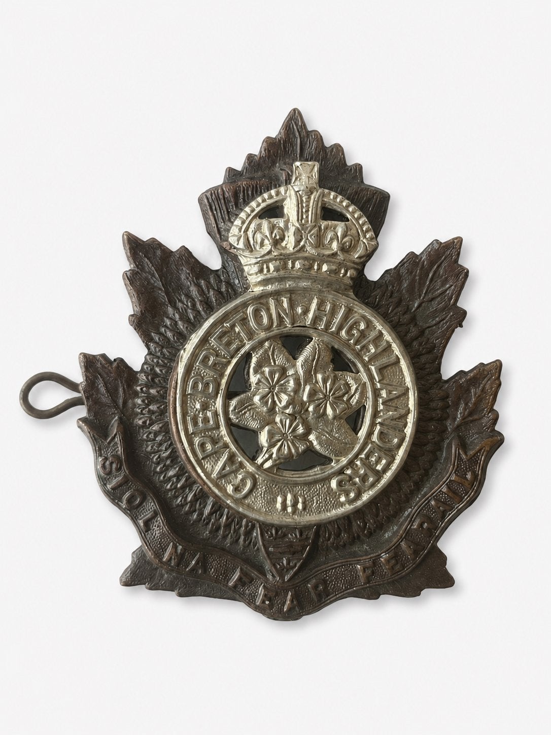 vintage cape breton highlanders metalen insigne / cap badge, Verzamelen, Ophalen of Verzenden, Landmacht, Overige gebieden, Embleem of Badge