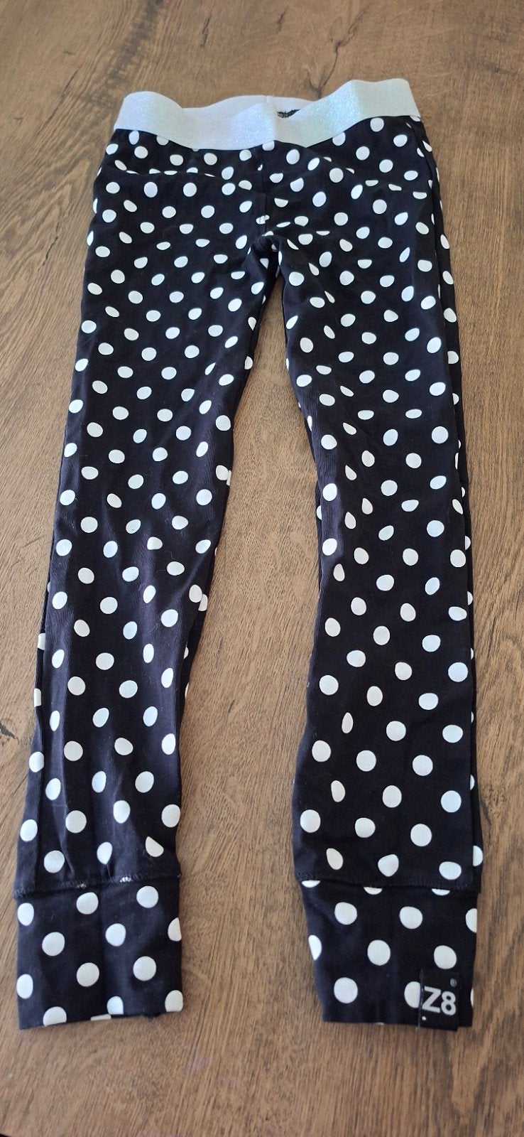 Z8 legging maat 128 zwart met witte stippen, Broek, Meisje, Z8, Ophalen of Verzenden