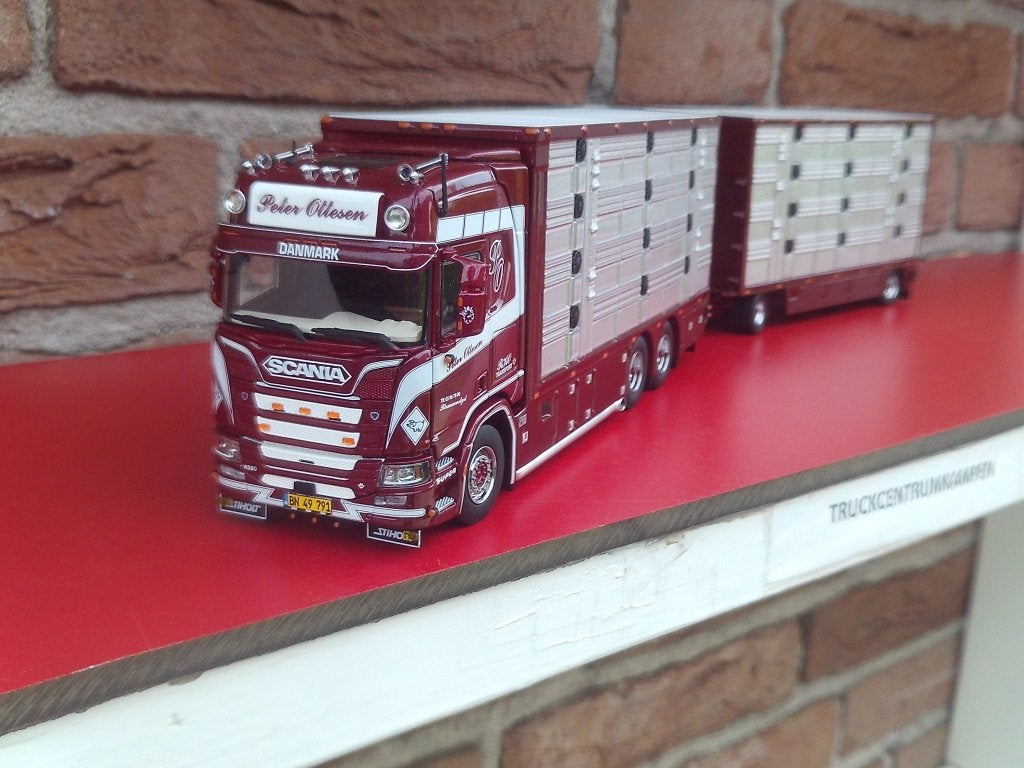 IMC  Scania  R  Series  van  Peter  Ottesen.