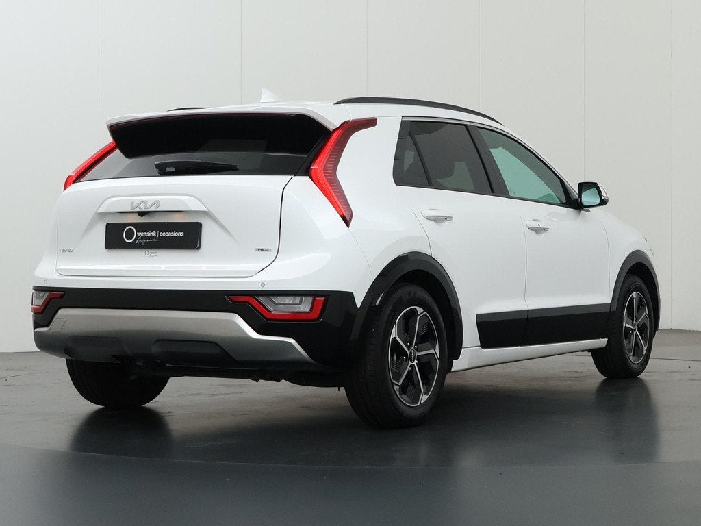 Kia Niro 1.6 GDi Hybrid DynamicPlusLine | Panoramadak | Stoe, Auto's, Kia, 1374 kg, Gebruikt, Euro 6, Wit