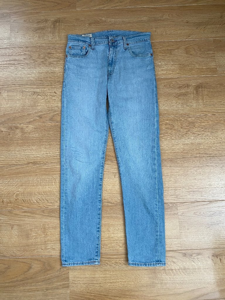 Levi's 512 Slim Taper Jeans W30 L32, Blauw, W32 (confectie 46) of kleiner, Ophalen of Verzenden, Gedragen