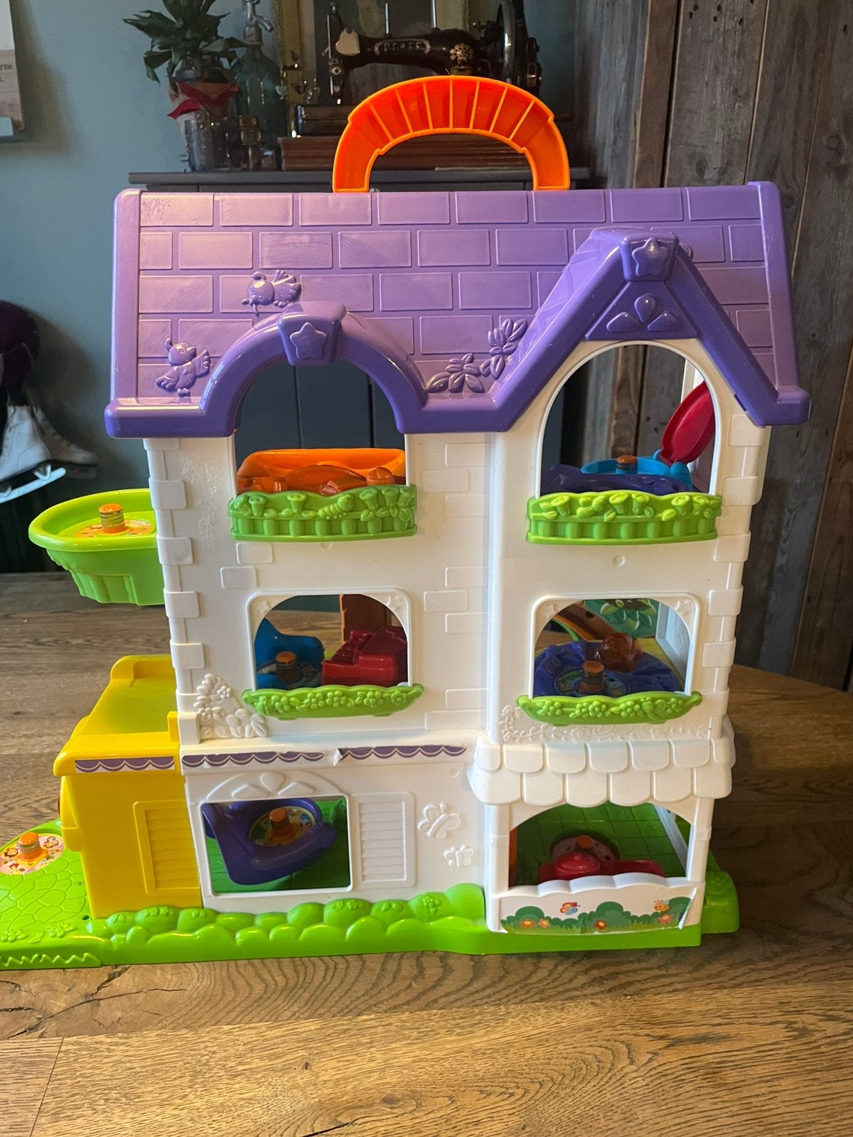 Vtech vrolijke vriendjes magisch speelhuis, Ophalen, Poppenhuis