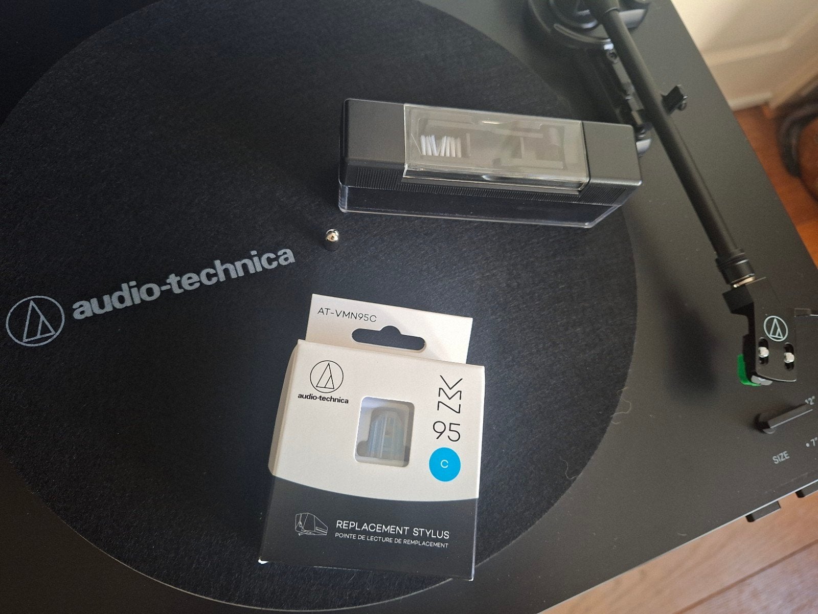 Foto 6 van Audio-Technica AT-LP3XBT  met Upgrade stylus .