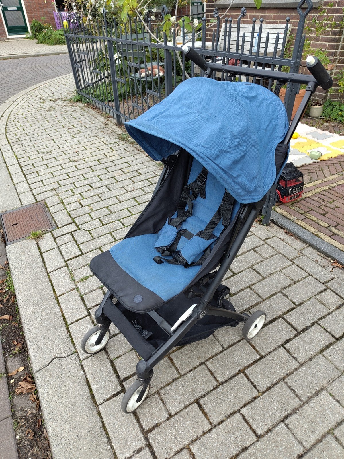 Foto 3 van Cybex Libelle kinderwagen - Compact en lichtgewicht