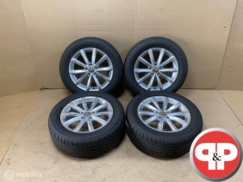 17 Inch VW Tiguan 5N0 Set Velgen Met Banden 5N0601025AN
