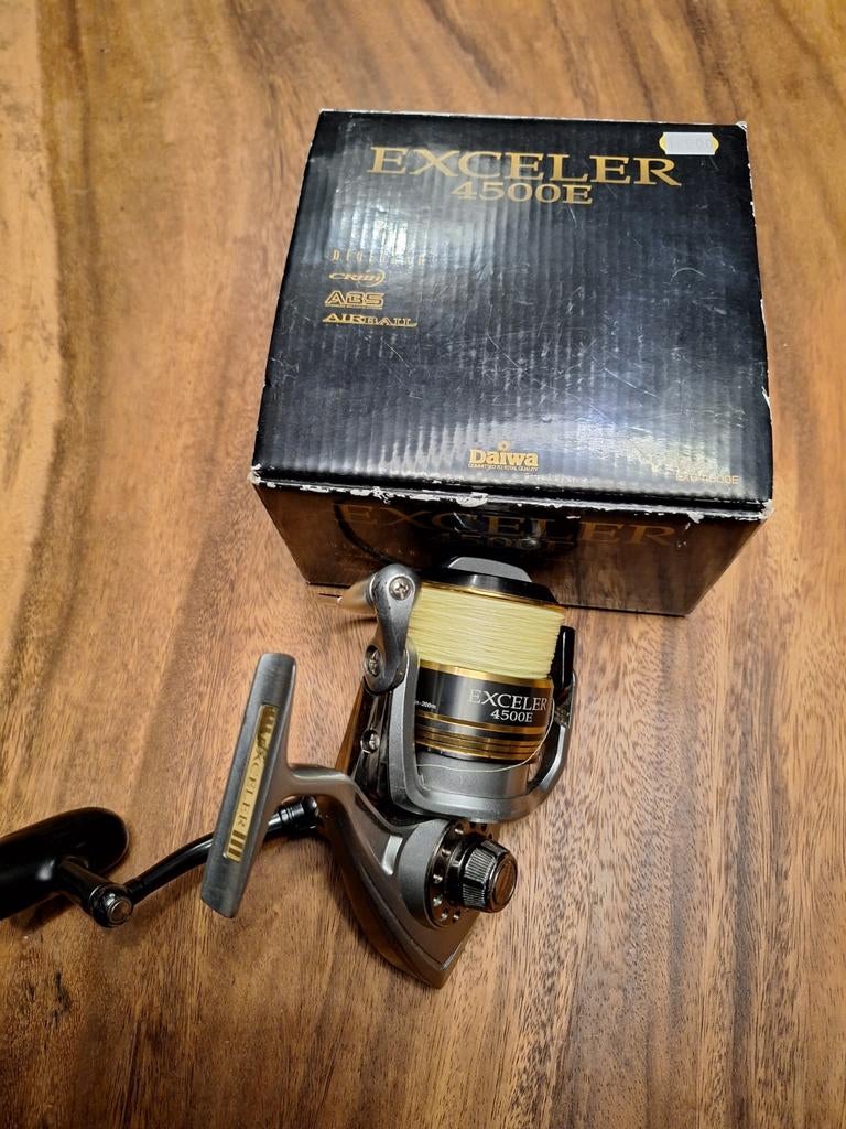 daiwa exceler 4500E, Ophalen of Verzenden, Zo goed als nieuw, Molen