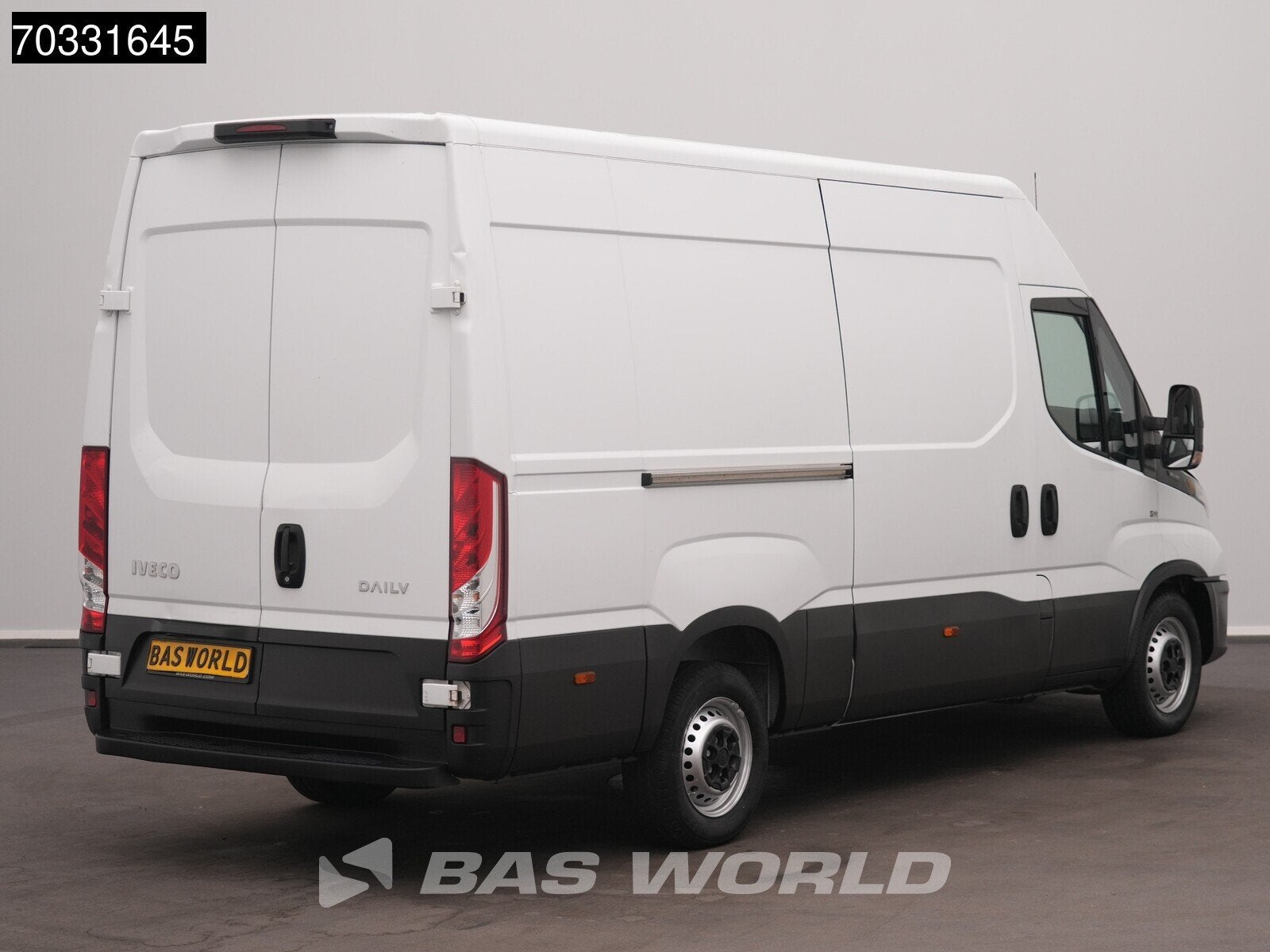 Iveco Daily 35S14 L2H2 Airco Cruise 3500kg trekgewicht Euro6, Stof, Gebruikt, Euro 6, Iveco