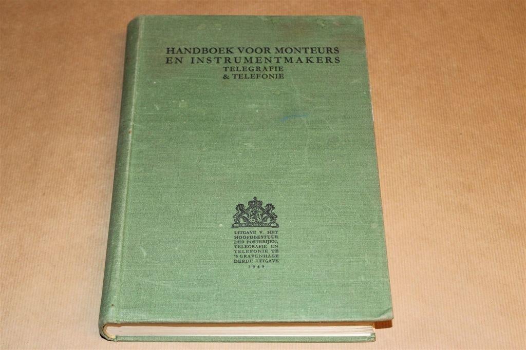 Vintage Handboek Monteurs [1942] — Telegrafie & Telefonie, Verzenden, Gelezen, Bouwkunde