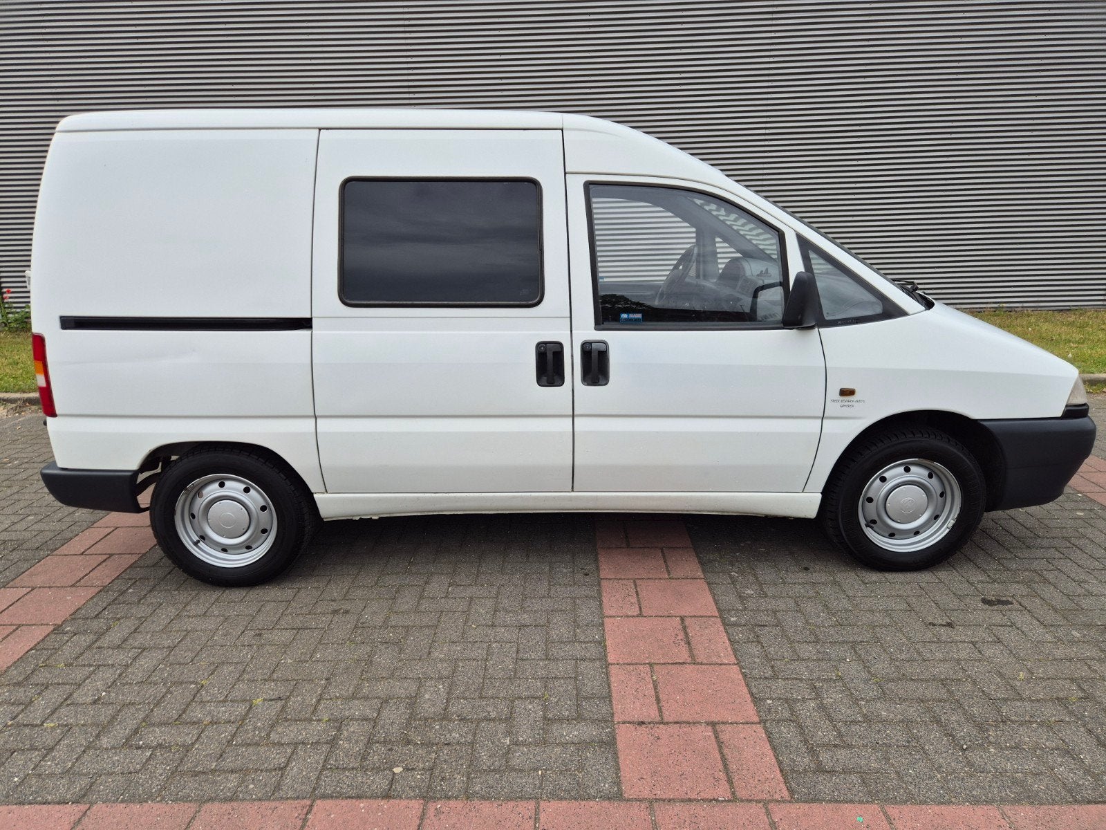 Peugeot Expert 220C ST 1.6 1997, Voorwielaandrijving, 1581 cc, 1288 kg, 4 cilinders