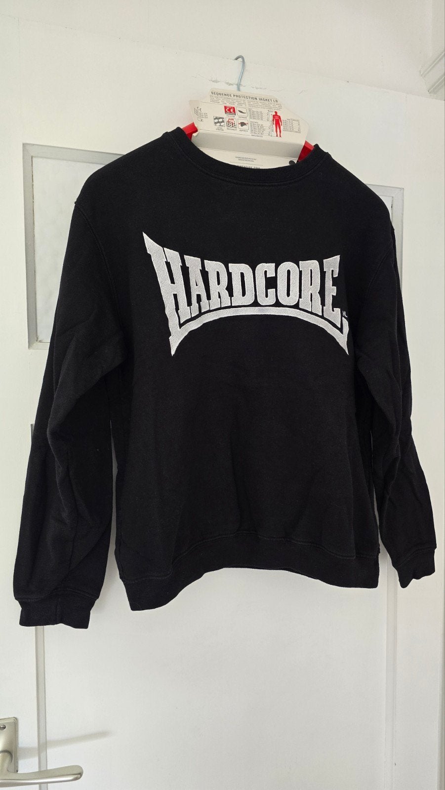 Hardcore sweater, Zwart, Ophalen of Verzenden, Zo goed als nieuw, Maat 38/40 (M)