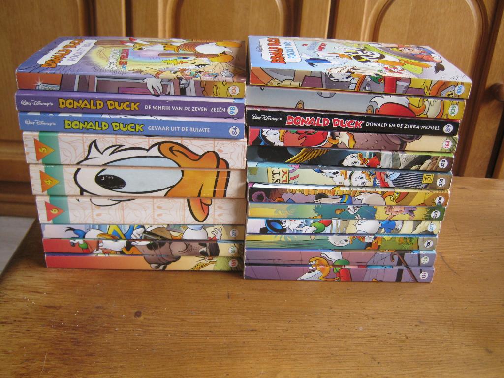 Hele mooie pockets en verzamelalbums van Donald Duck, Boeken, Stripboeken, Meerdere stripboeken, Ophalen of Verzenden, Zo goed als nieuw