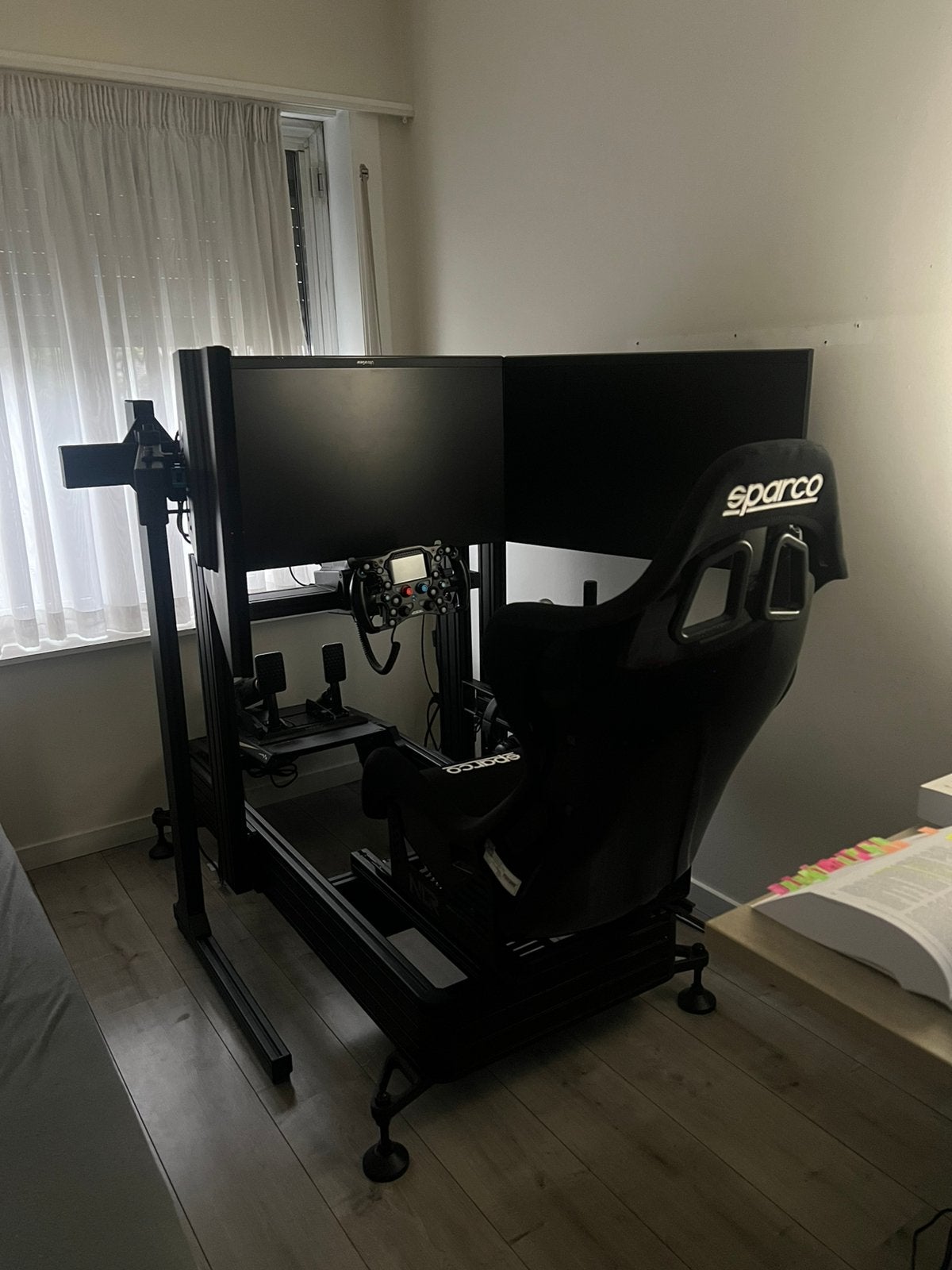 simracing setup - sim lab - moza mbooster - +++, Ophalen, Zo goed als nieuw