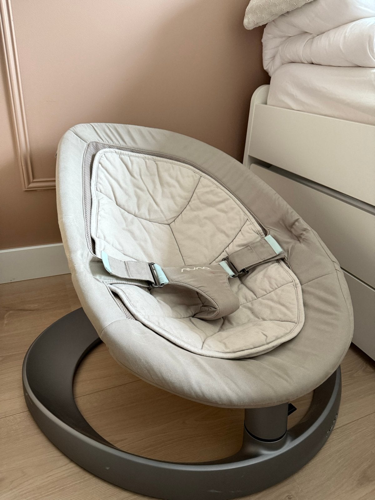 Nuna Leaf wipstoel - Zacht en comfortabel voor baby's, Ophalen of Verzenden, Gebruikt