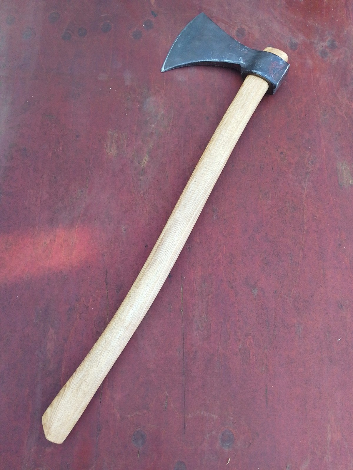 Robuuste originele Franse bijl met Essen steel, Doe-het-zelf en Verbouw, Ophalen of Verzenden