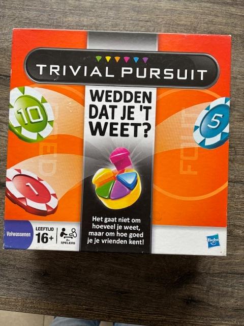 Trivial Pursuit (wedden dat je het weet), Hobby en Vrije tijd, Gezelschapsspellen | Bordspellen, Vijf spelers of meer, Ophalen of Verzenden