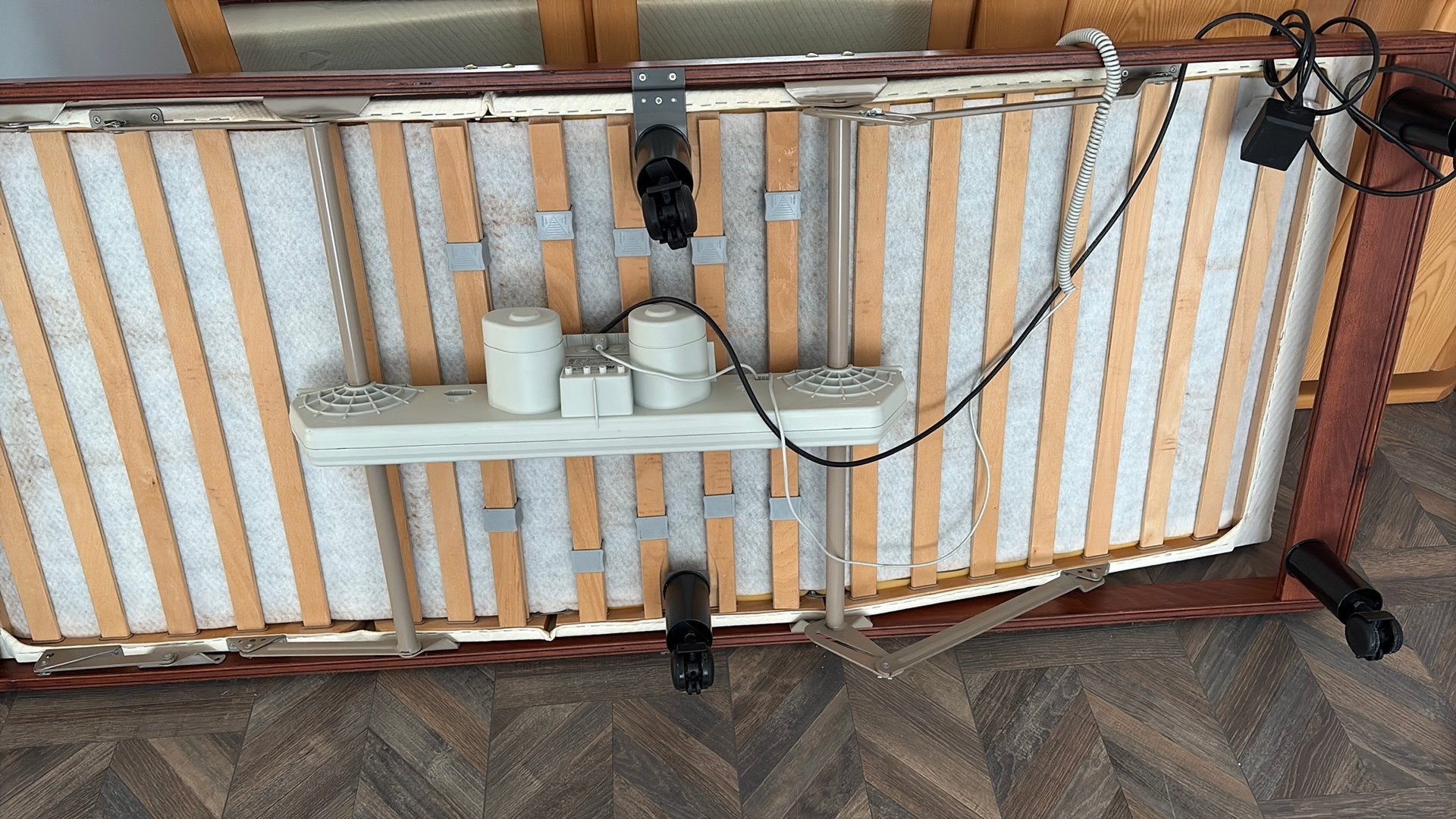 Elektronische verstelbare lattenbodems, Huis en Inrichting, Slaapkamer | Matrassen en Bedbodems, Ophalen, Eenpersoons, 90 cm