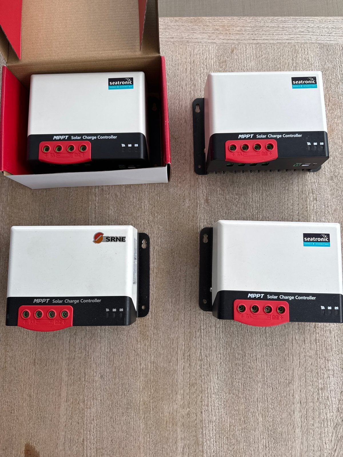 MPPT Solar Laadregelaars (Seatronic & SRNE), Ophalen, Gebruikt