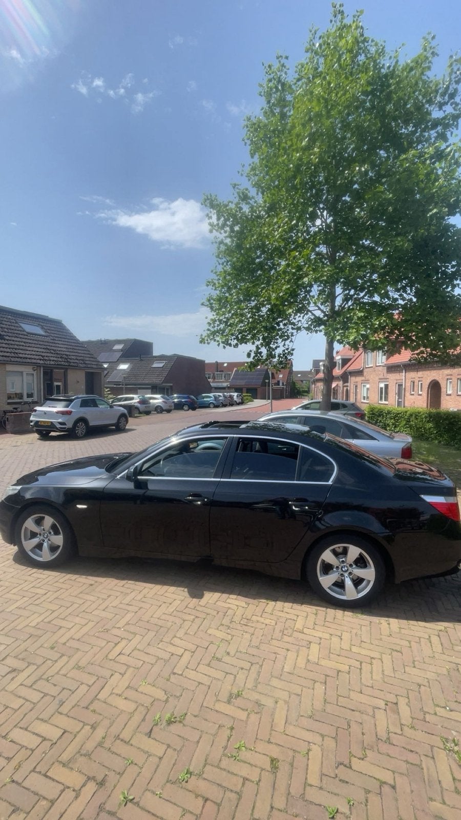 BMW 5-Serie 2.5 I 523 AUT 2005 Zwart, Auto's, Automaat, Achterwielaandrijving, 1800 kg, Zwart