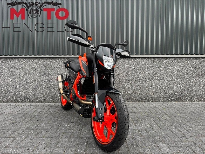 KTM 690 DUKE R (bj 2017), KTM Sportmotorcycle Nederland BV, Bedrijf, Meer dan 35 kW, ACHTERBROEK 11
6596 MP  MILSBEEK, NL