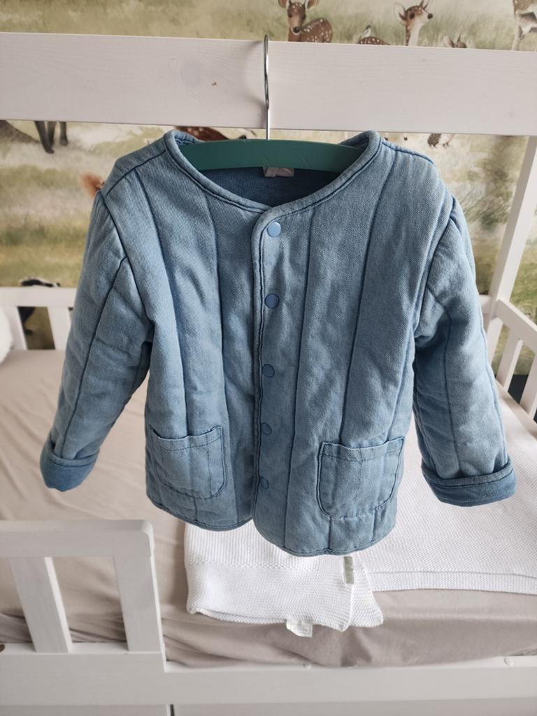 Hema Tussenjas Maat 98, Kinderen en Baby's, Kinderkleding | Maat 98, Jongen of Meisje, Ophalen of Verzenden, Zo goed als nieuw