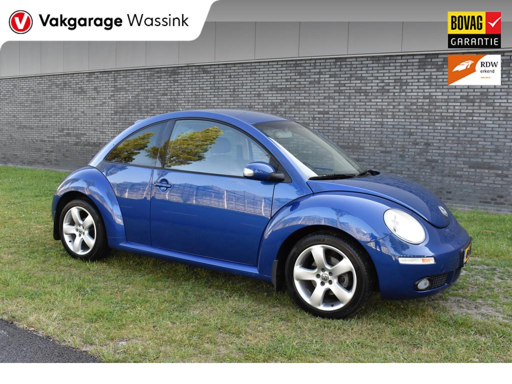 Volkswagen New Beetle 2.0 Highline Automaat Leder interieur, Auto's, Volkswagen, Gebruikt, 4 cilinders, 1984 cc, 116 pk