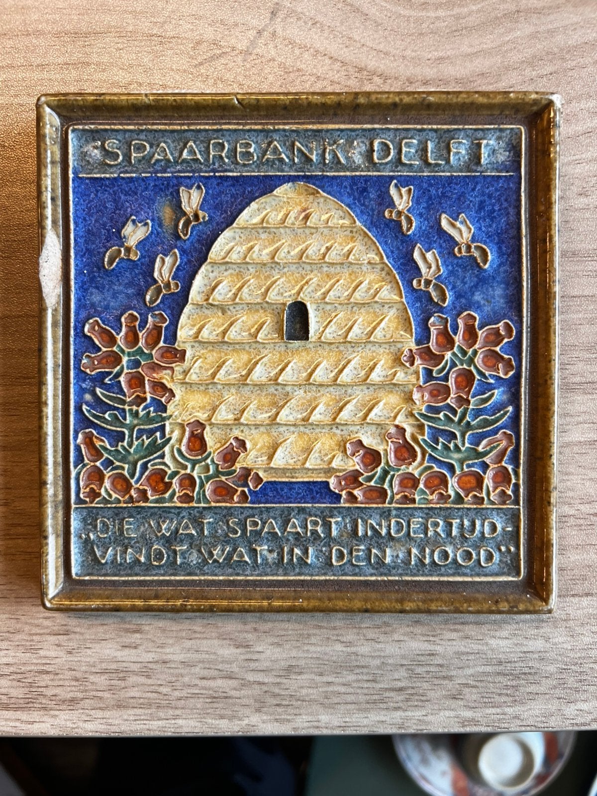 Porceleyne fles tegel - chipje, Ophalen of Verzenden