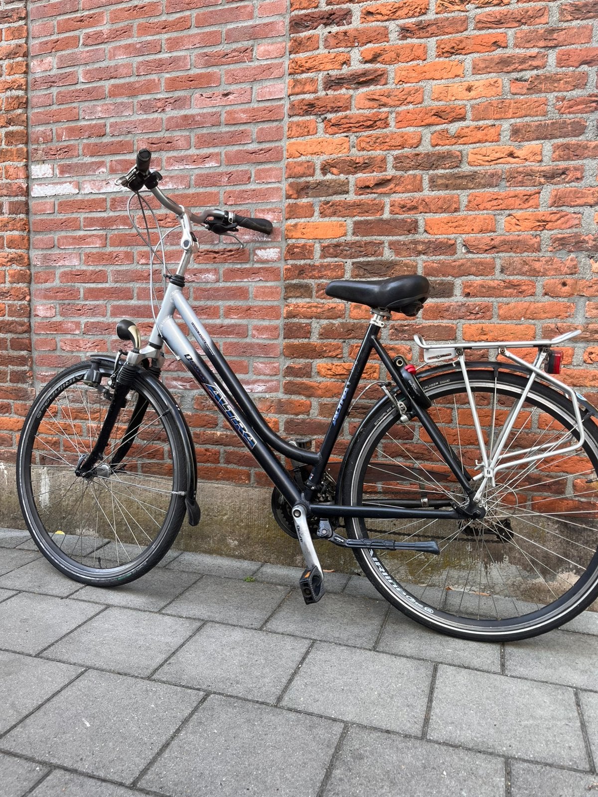 Altra dames fiets in top conditie komt met slot, Fietsen en Brommers, Fietsen | Dames | Sportfietsen en Toerfietsen, Velgrem, Zo goed als nieuw
