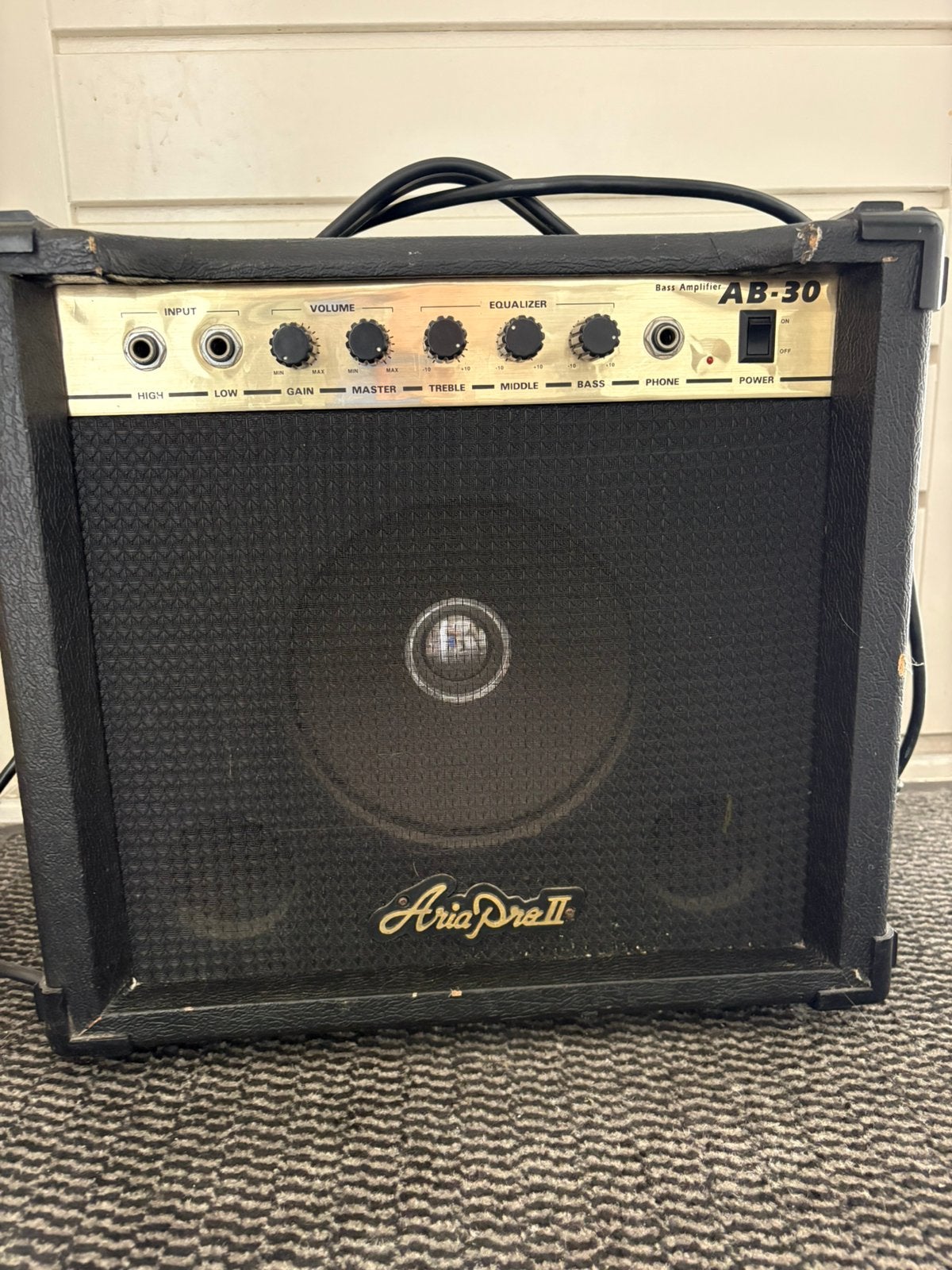 Bass amplifier AB-30, Ophalen, Gebruikt, Basgitaar, Minder dan 50 watt