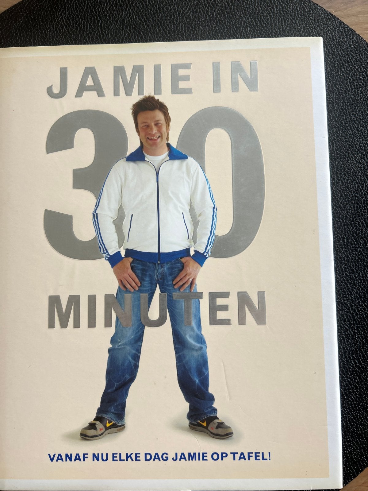 Jamie in 30 Minuten - Jamie Oliver kookboek, Boeken, Hoofdgerechten, Nieuw, Ophalen of Verzenden, Overige gebieden