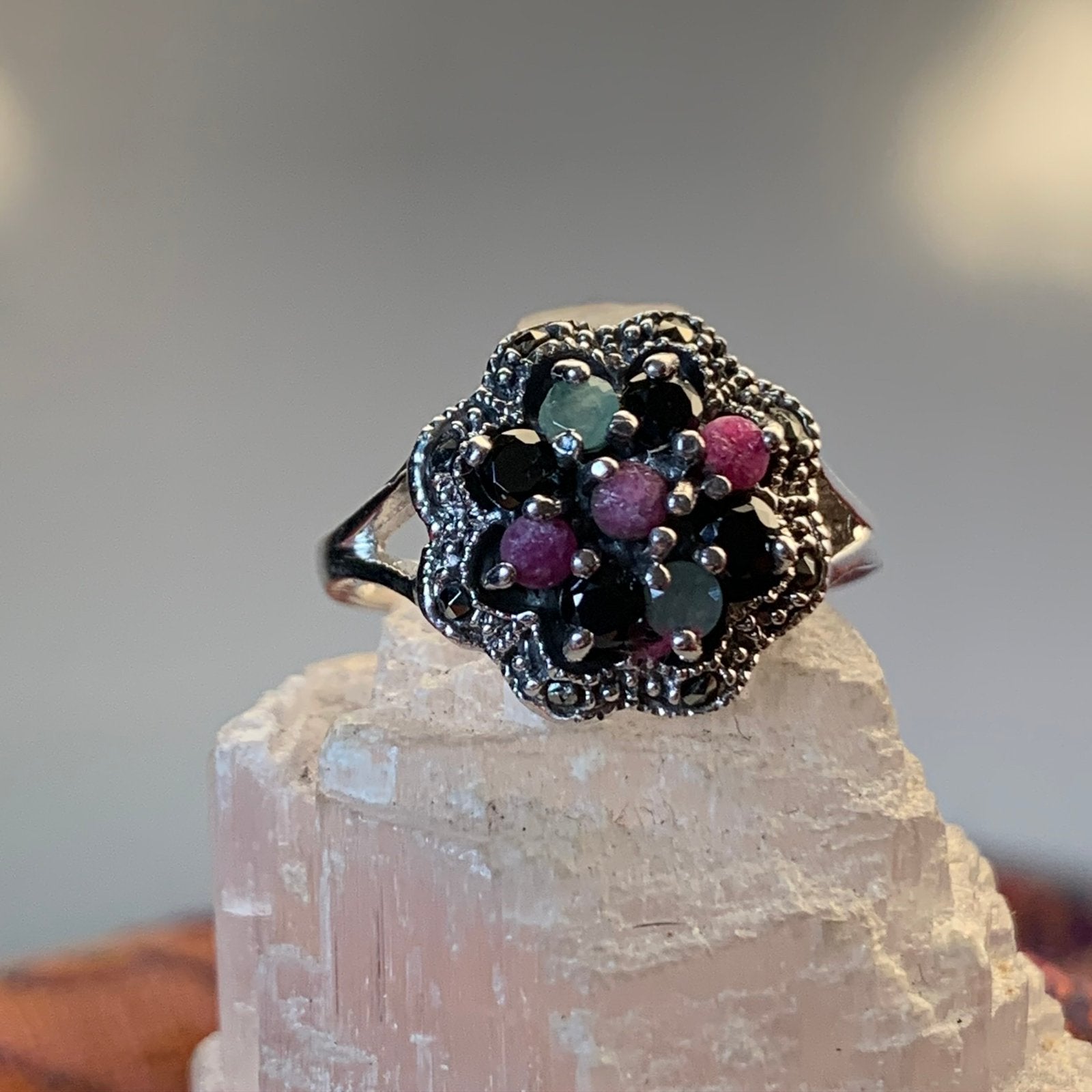 Robijn smaragd spinel geluk liefde passie magie, Magnolia11, Nieuw, Ophalen of Verzenden, 17 tot 18