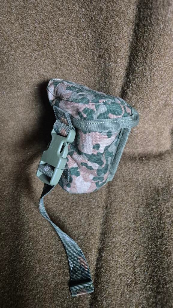 Nfp voorzetlens pouch, Ophalen of Verzenden, Landmacht, Nederland