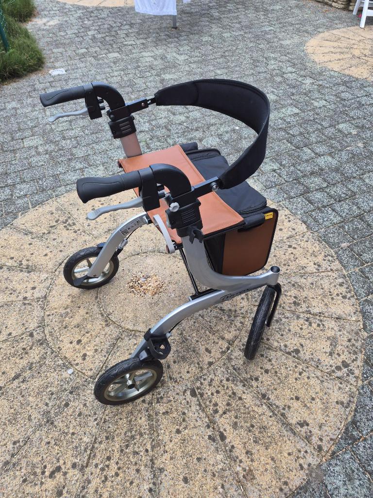 rollator Travixx Traveller Silver Medium - Medipoint, Diversen, Ophalen, Opvouwbaar, Gebruikt