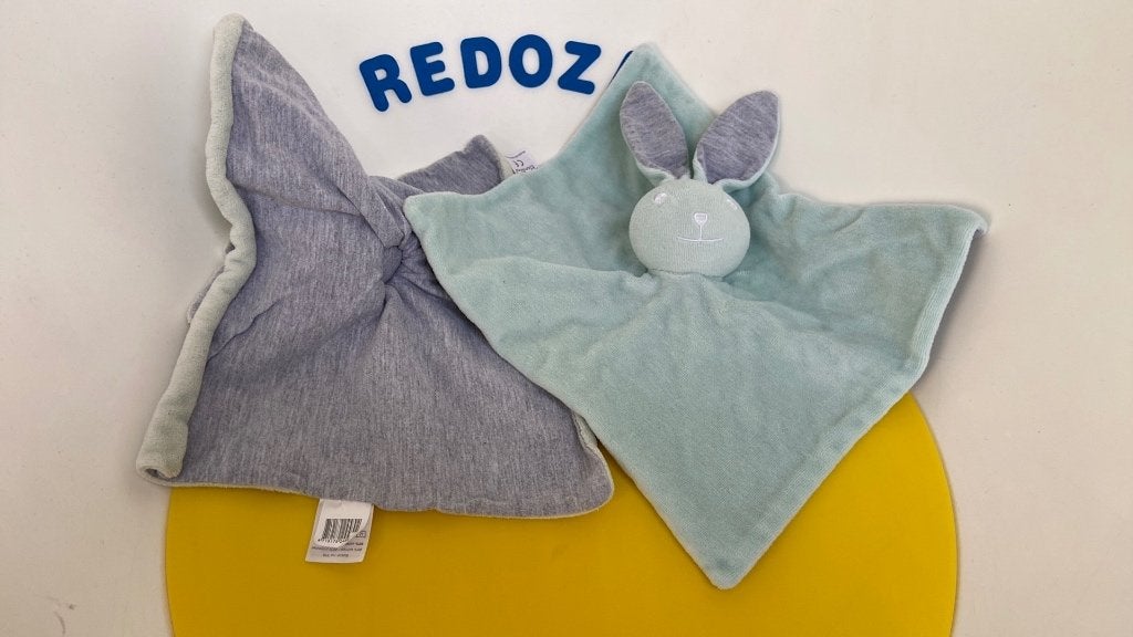G064 bambino doekje konijn groen grijs, Ophalen of Verzenden, Zo goed als nieuw, Konijn