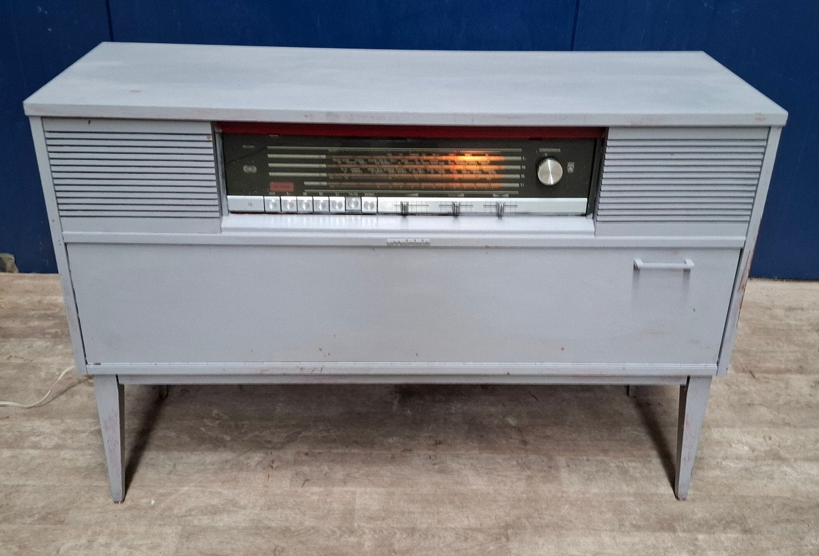 Vintage Grundig radiomeubel met Philips platenspeler, Ophalen