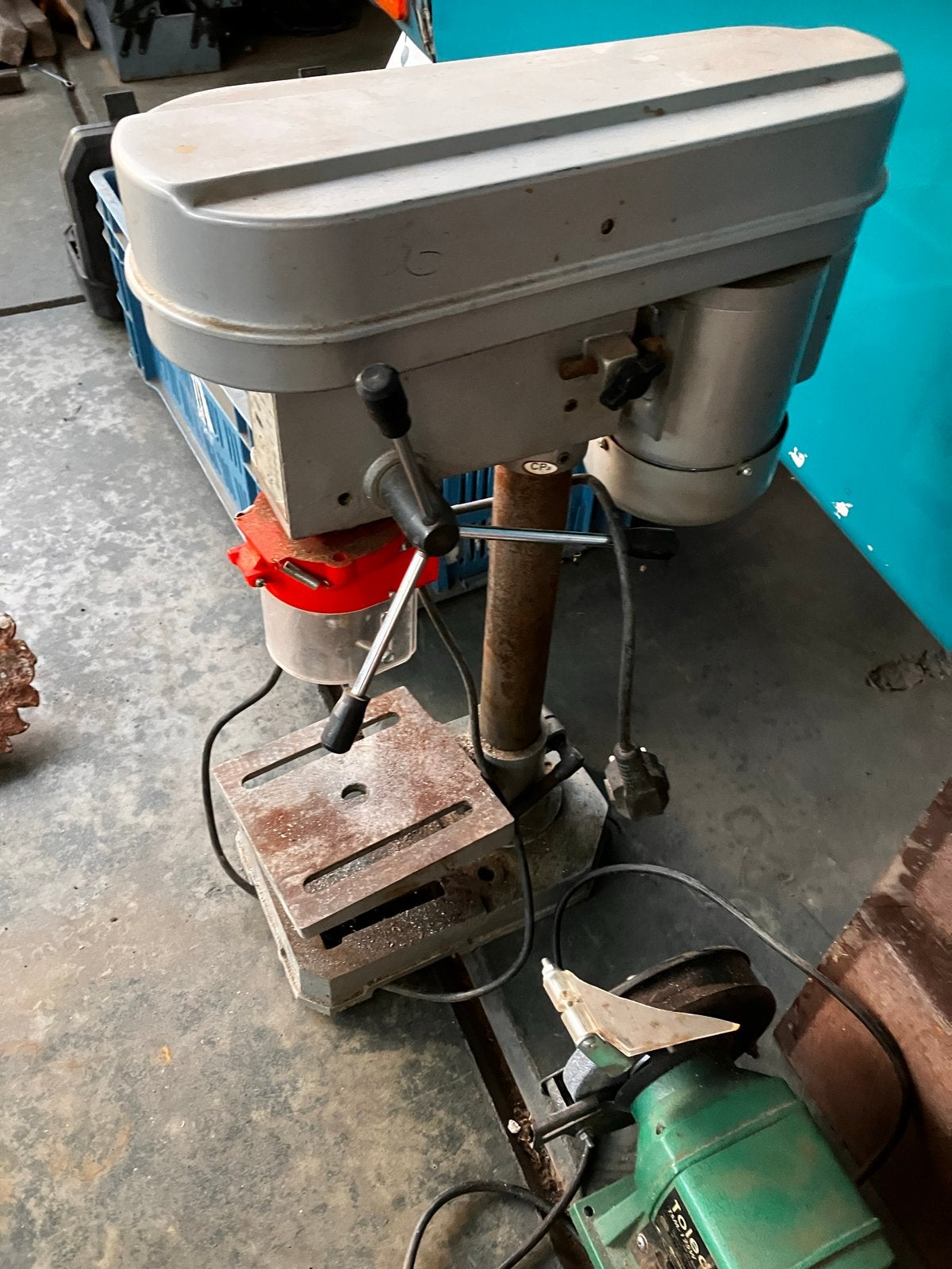 Goed werkende Kinzo kolomboormachine 350W, Ophalen, Gebruikt, 400 tot 600 watt, Kolomboormachine