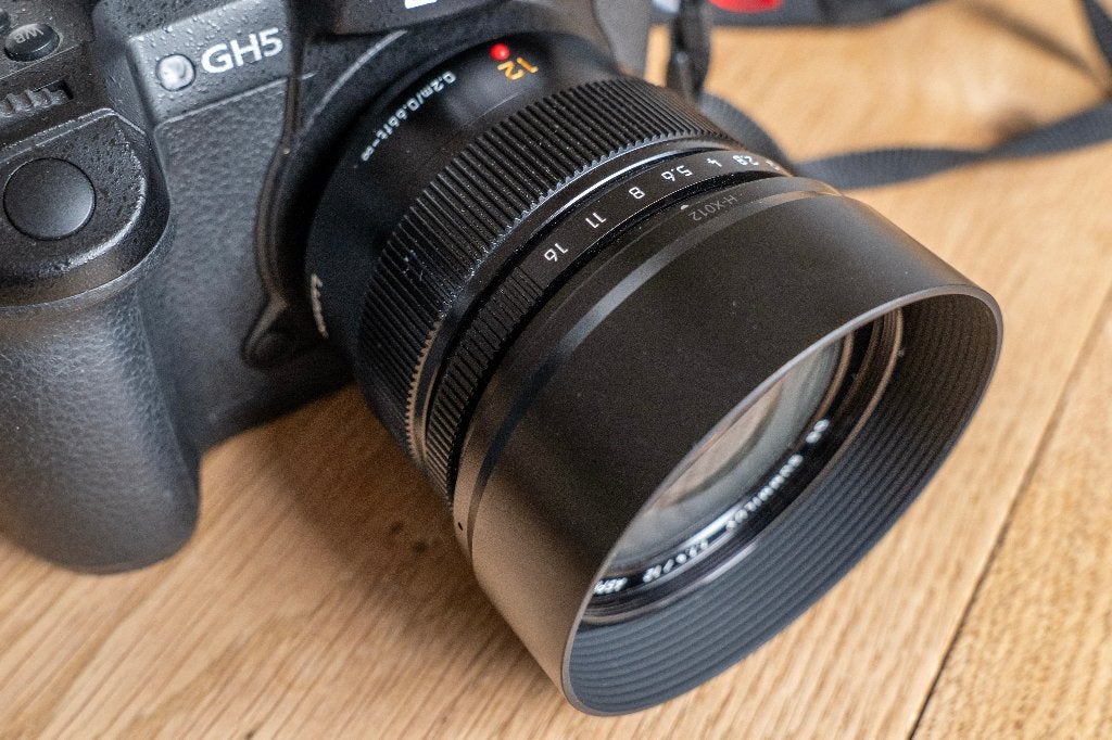Panasonic Leica DG Summilux 12mm 1.4 Micro Four Thirds lens, Ophalen, Zo goed als nieuw, Groothoeklens