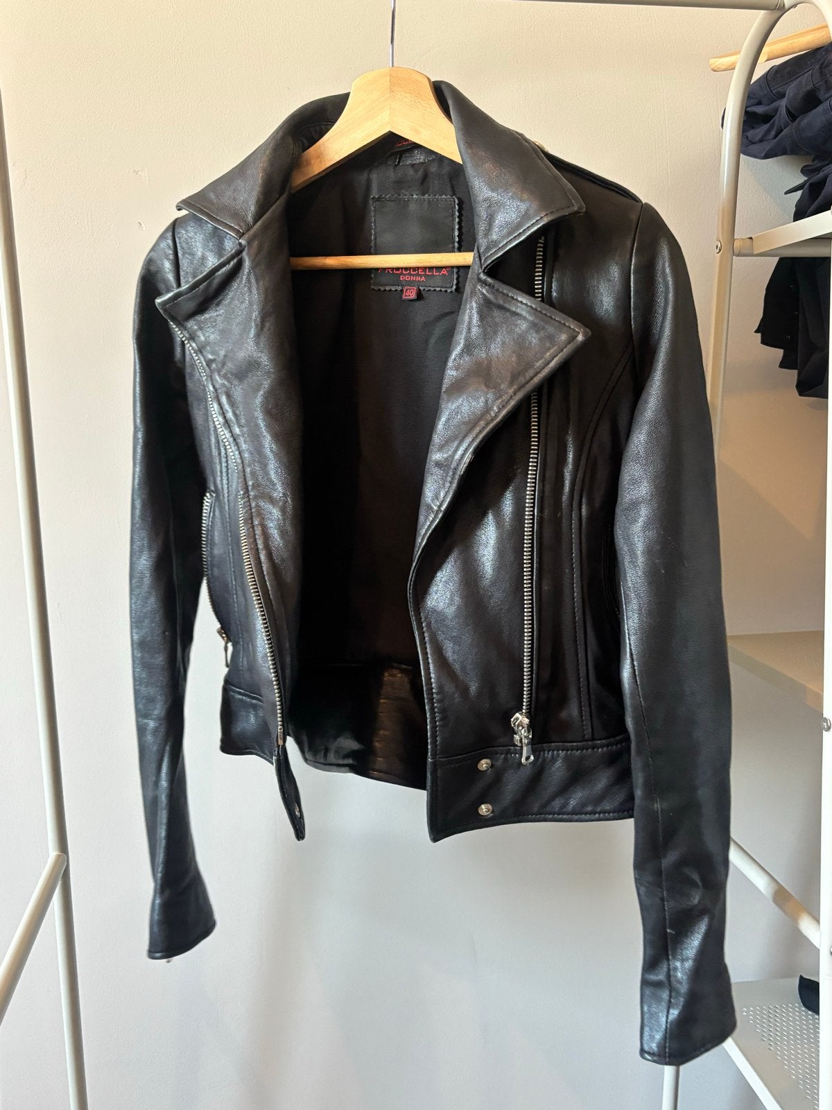 FROCCELLA DONNA Leren Jas  - Maat 40 (XS), Ophalen of Verzenden, Zo goed als nieuw, Maat 34 (XS) of kleiner, Zwart