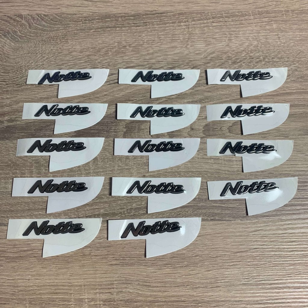 Emblemen Vespa notte, Info@jynkx.com, Nieuw, Ophalen of Verzenden, Piazza 99
