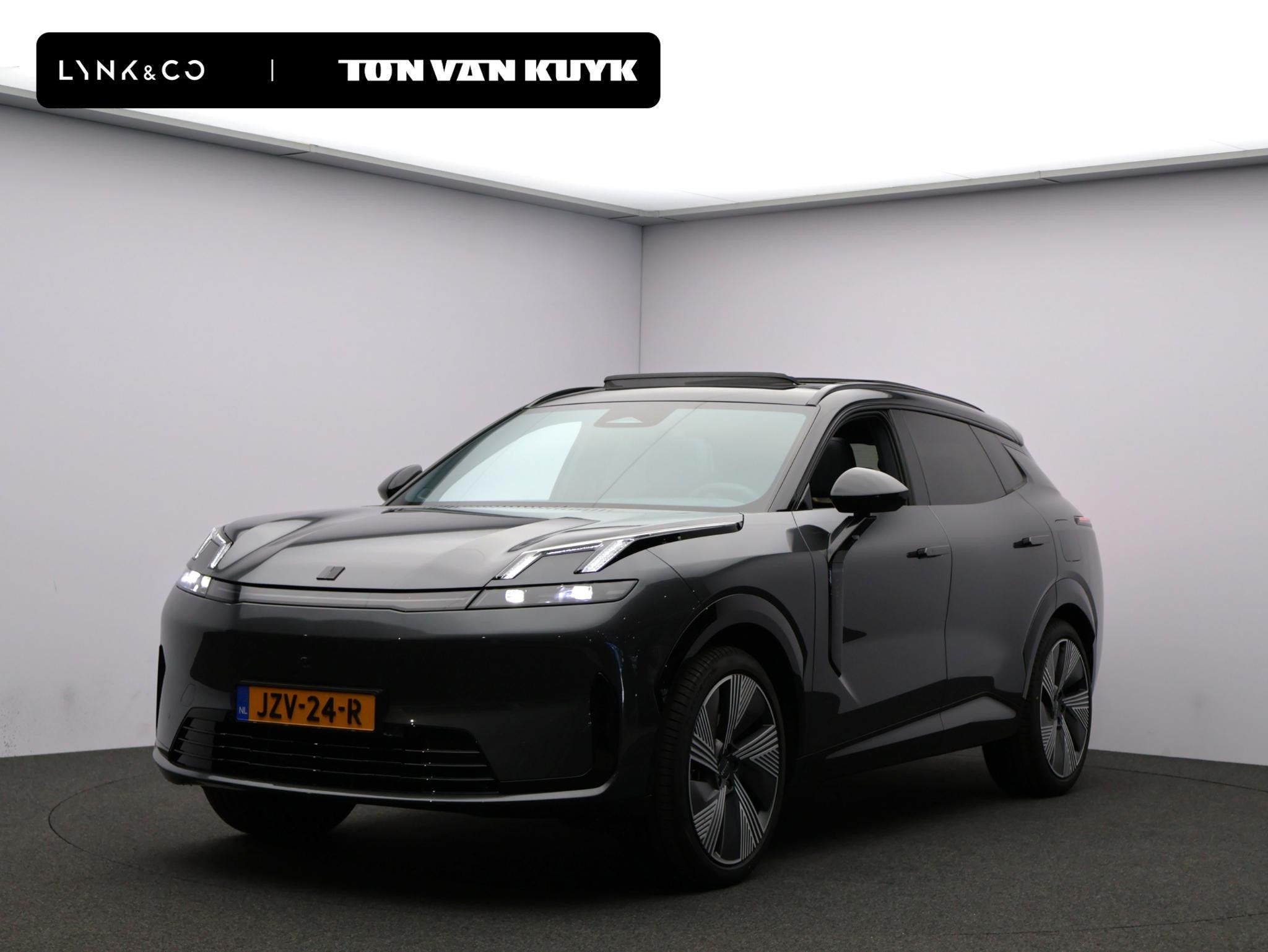 Lynk & Co 08 1.5 More / Panoramadak / 360 Camera / Harman Ka, 4 cilinders, 2087 kg, Bedrijf, SUV of Terreinwagen