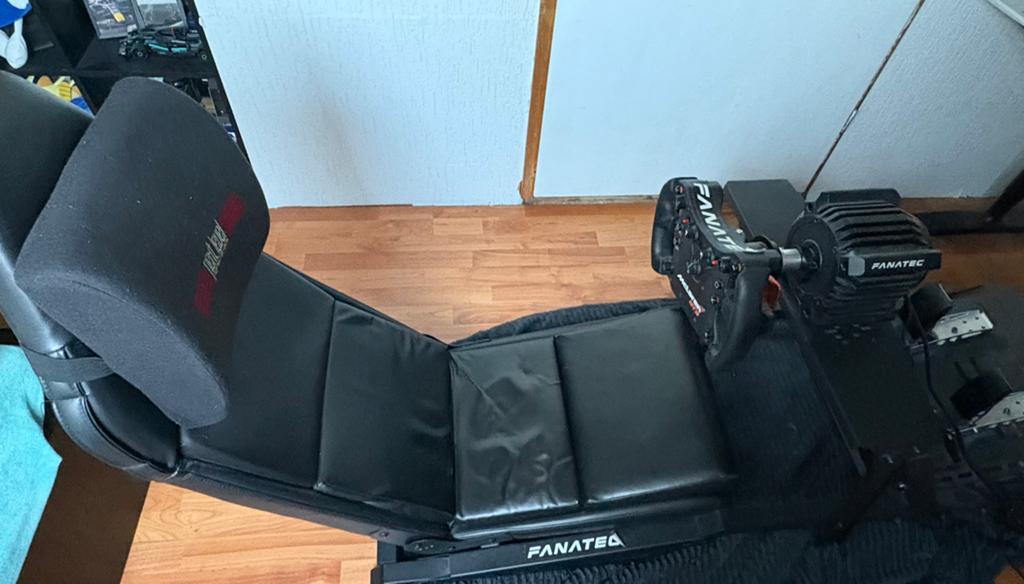F1 Fanatec Racing simulator met stoel, Ophalen, Zo goed als nieuw