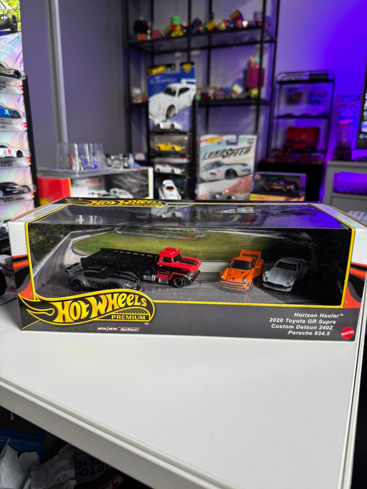 Hot Wheels Diorama Carry On, Ophalen of Verzenden, Zo goed als nieuw, Auto