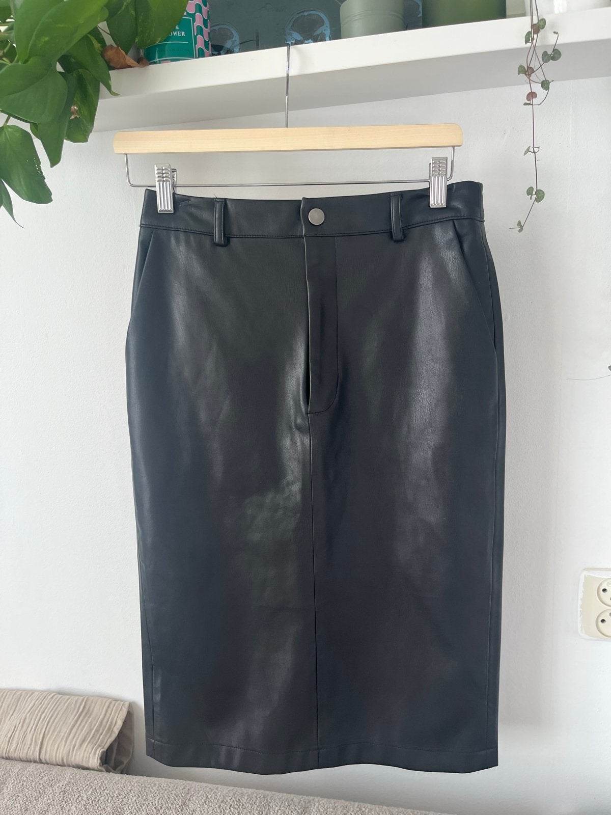 Esprit zwarte imitatie leren kokerrok maat 36 (S), Kleding | Dames, Rokken, Zwart, Ophalen of Verzenden, Zo goed als nieuw, Maat 36 (S)