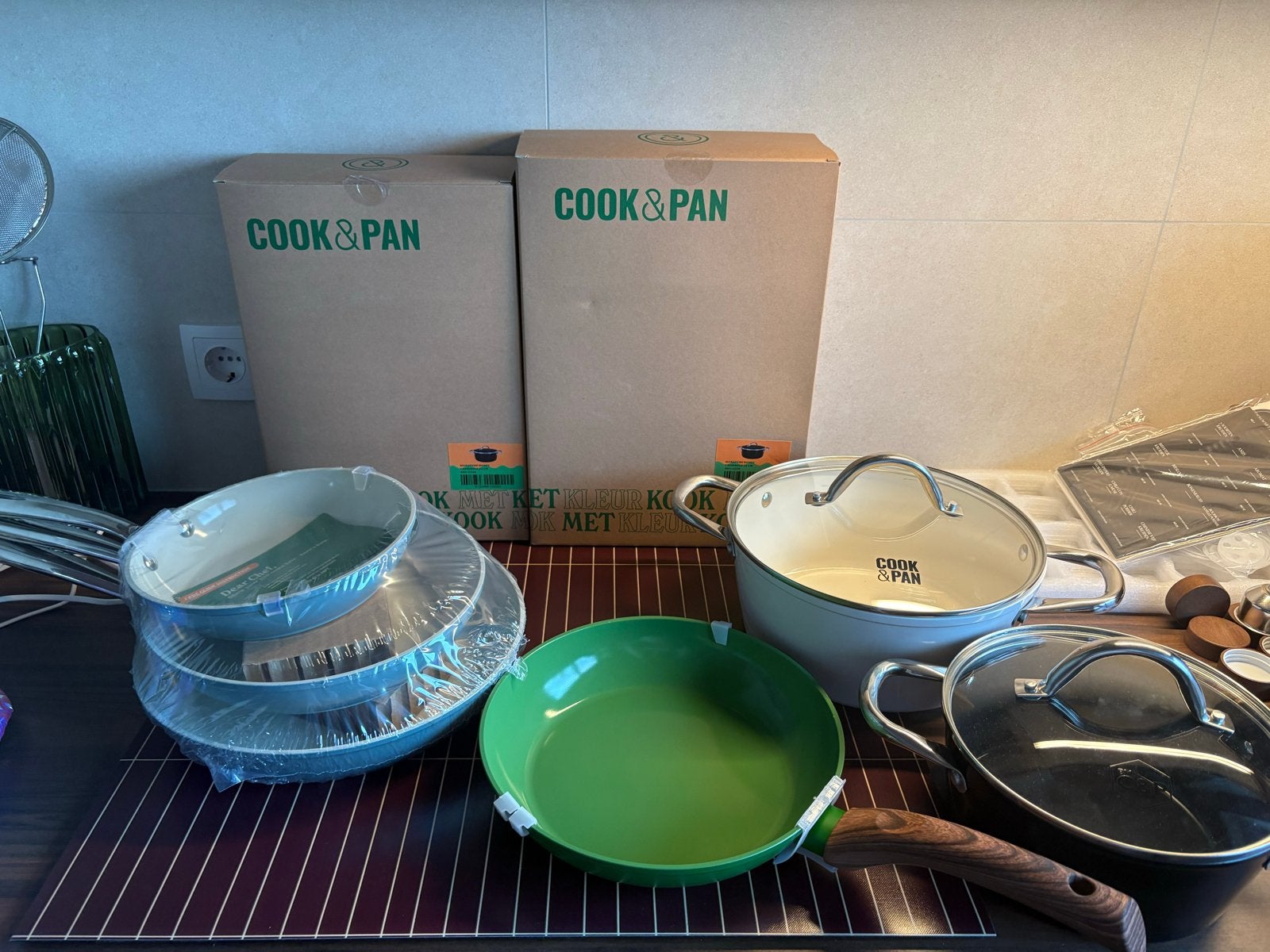 Cook & Pan pannenset - Nieuw in doos, Ophalen, Overige materialen, Met deksel, Nieuw
