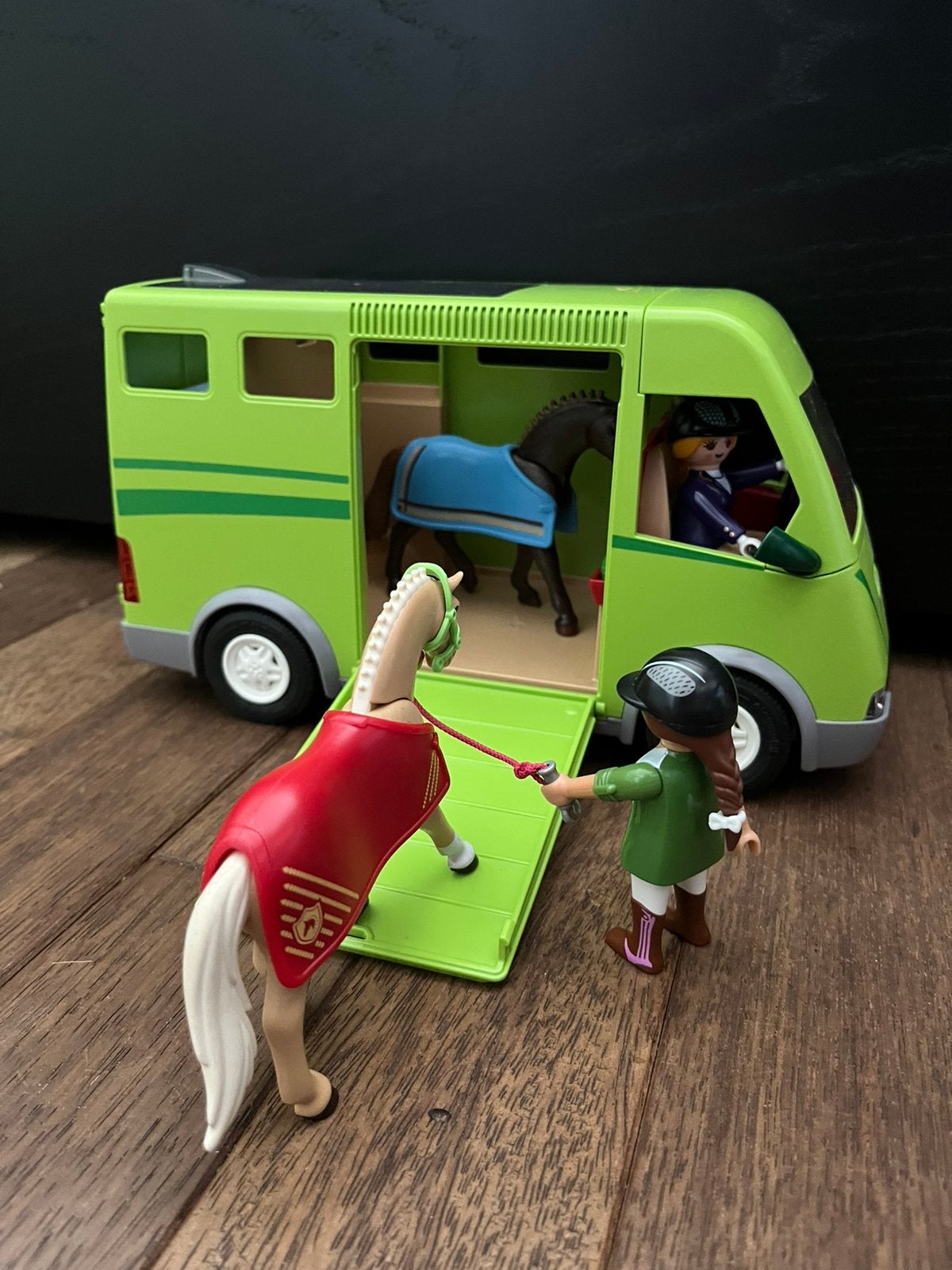Playmobil paarden vrachtwagen set, Ophalen, Zo goed als nieuw