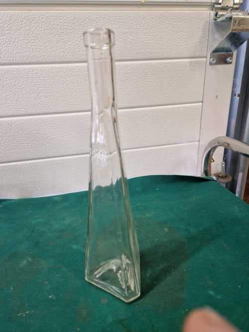 vaas fles glas driehoek, Ophalen of Verzenden