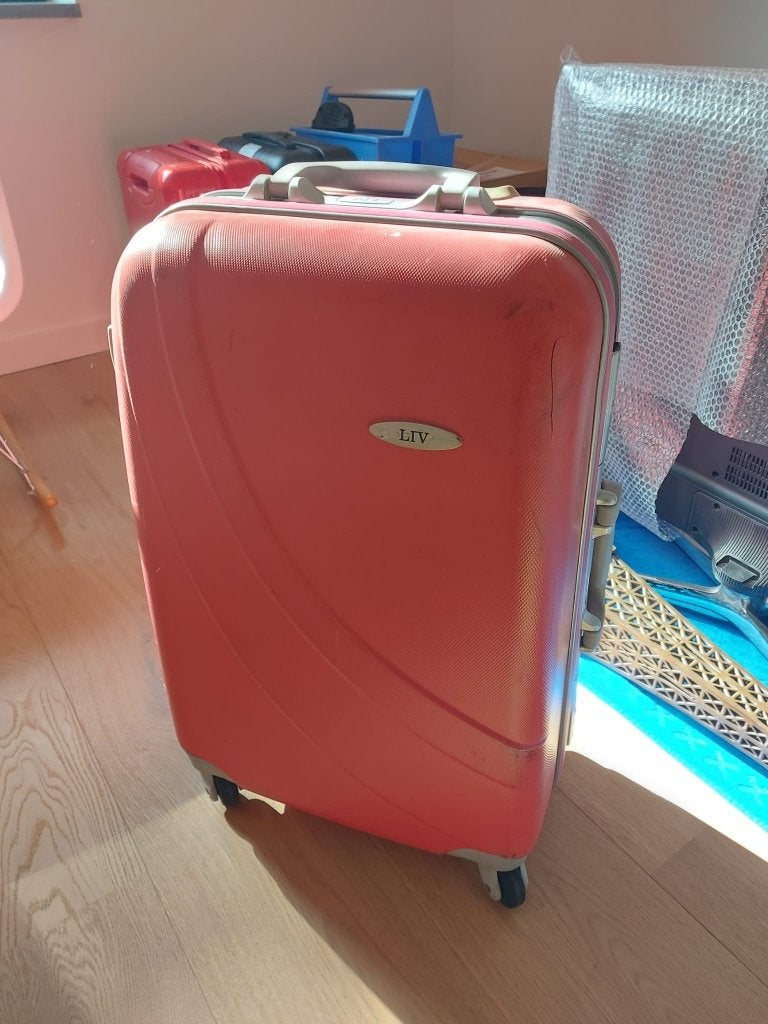 Koffer gratis af te halen LIV, Gebruikt, Hard kunststof, 45 tot 55 cm, 70 cm of meer