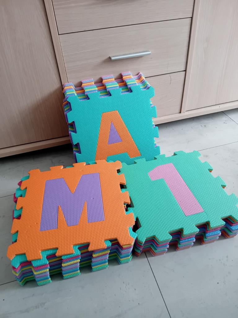 Speelmatten alfabet en cijfers, Ophalen