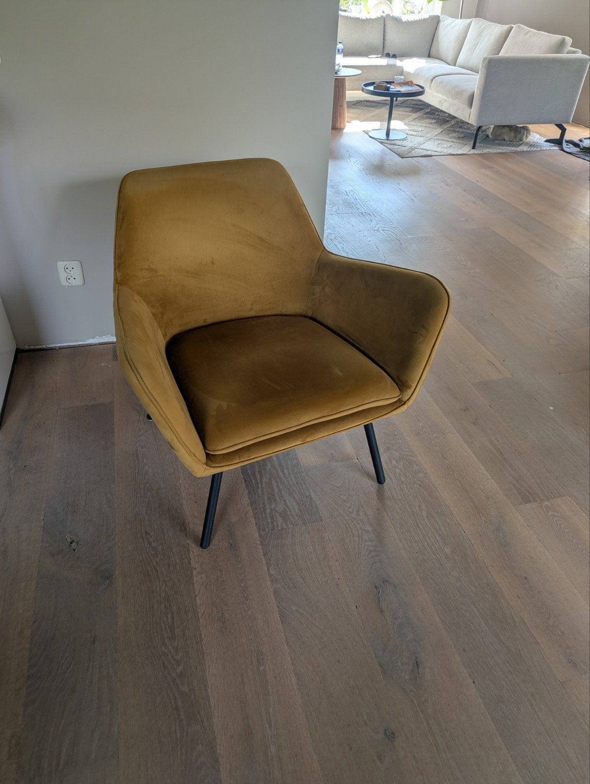 Okergeel/ goud velvet fauteuil, Ophalen, Gebruikt