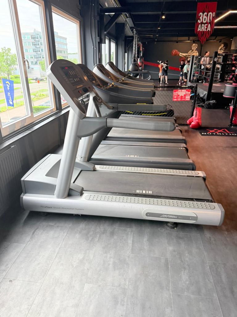 Professionele Life Fitness 95Ti loopband, Ophalen, Gebruikt, Loopband